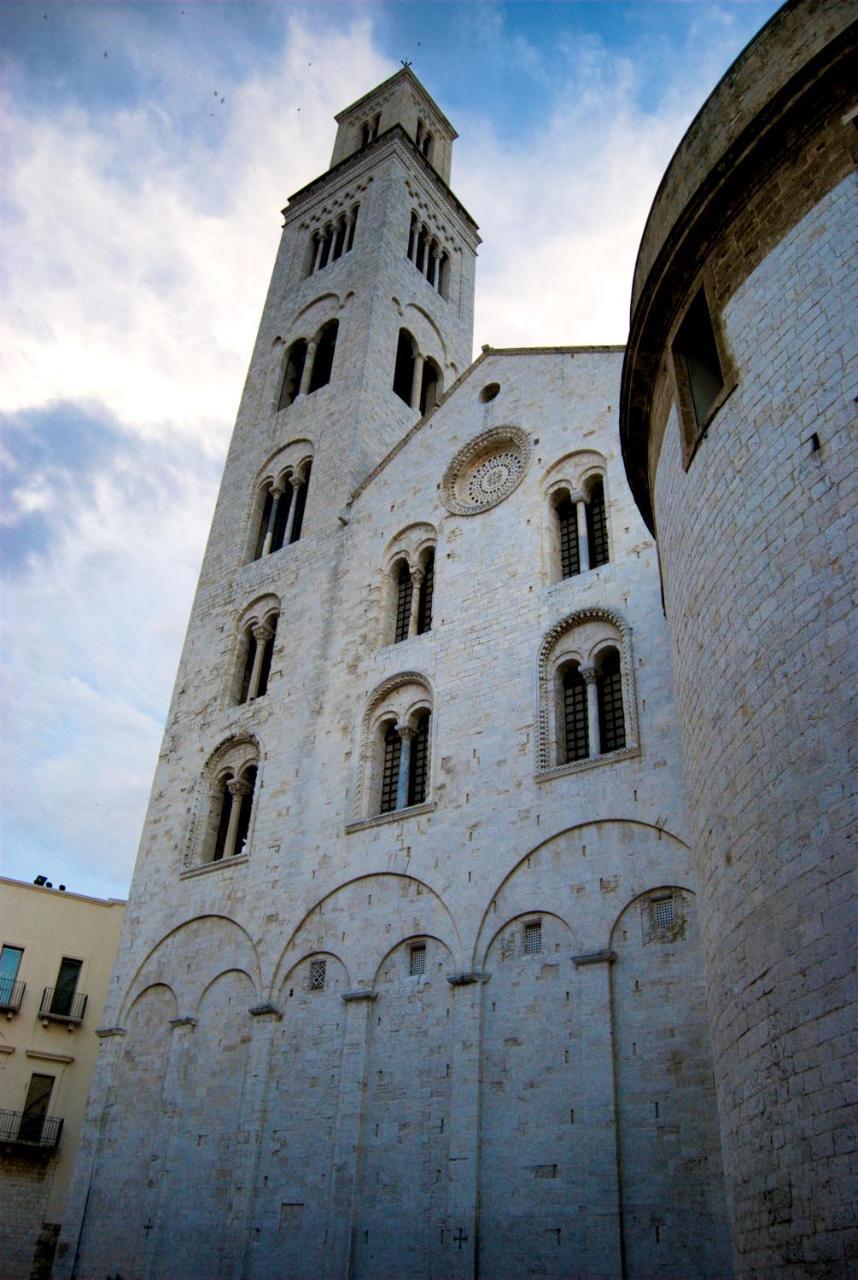 Hotel Abbazia Degli Svevi self check in Bari Exterior foto